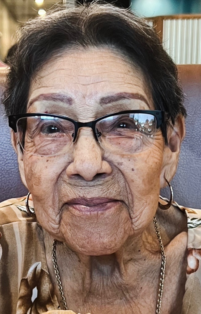 Genoveva M Gutierrez